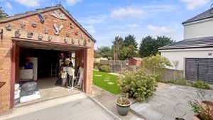 Photo 14- click for photo gallery